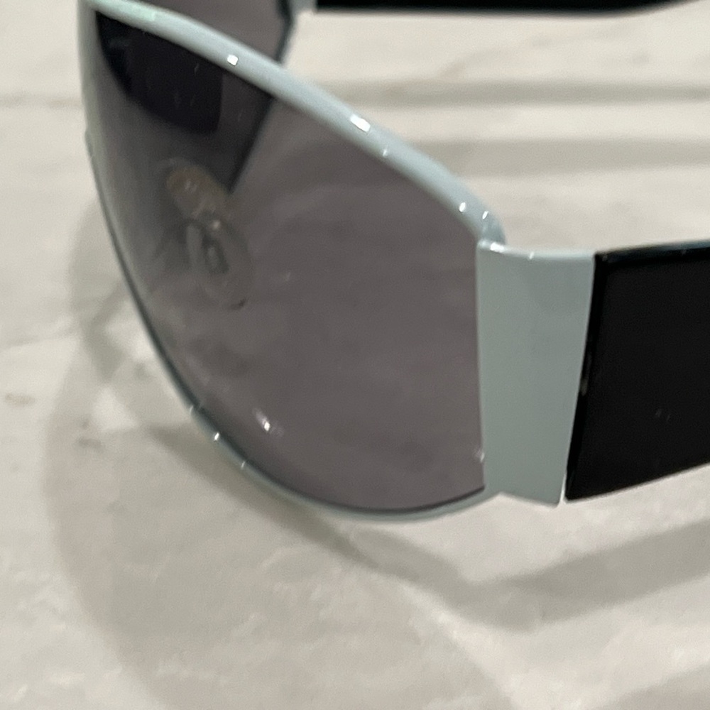 Oliver Peoples Shield Sunglasses in Light Blue and Gray - Picture 3 of 6